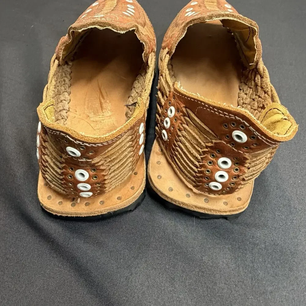 Jalisco Mexican Huaraches Mens 9 NWT Brown Woven Leather Studded Sandals Shoes